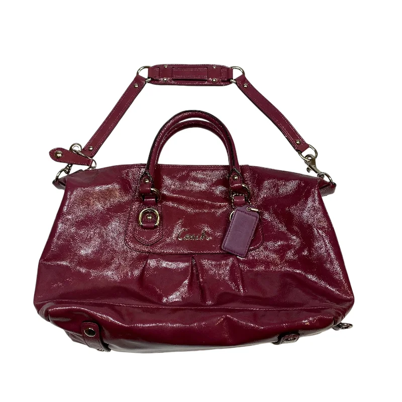 Ladies Coach Rogue bags with a star - shaped charm for a playful touchHandbag Designer By Coach, Size: Medium