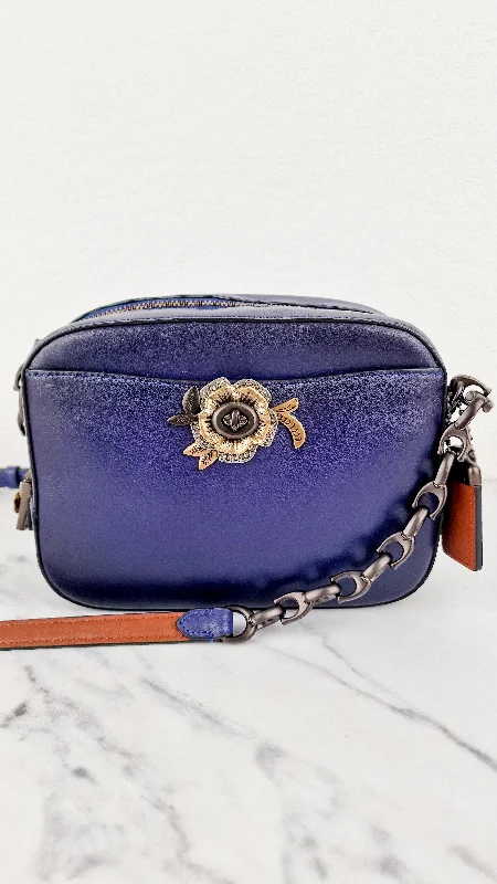 Coach bags with a zip - top closure and a front - pocket for quick accessCoach 1941 Camera Bag with Tea Rose Turnlock Scalloped Edge C-Chain Strap Cadet Blue Purple Crossbody Bag - Coach 29094