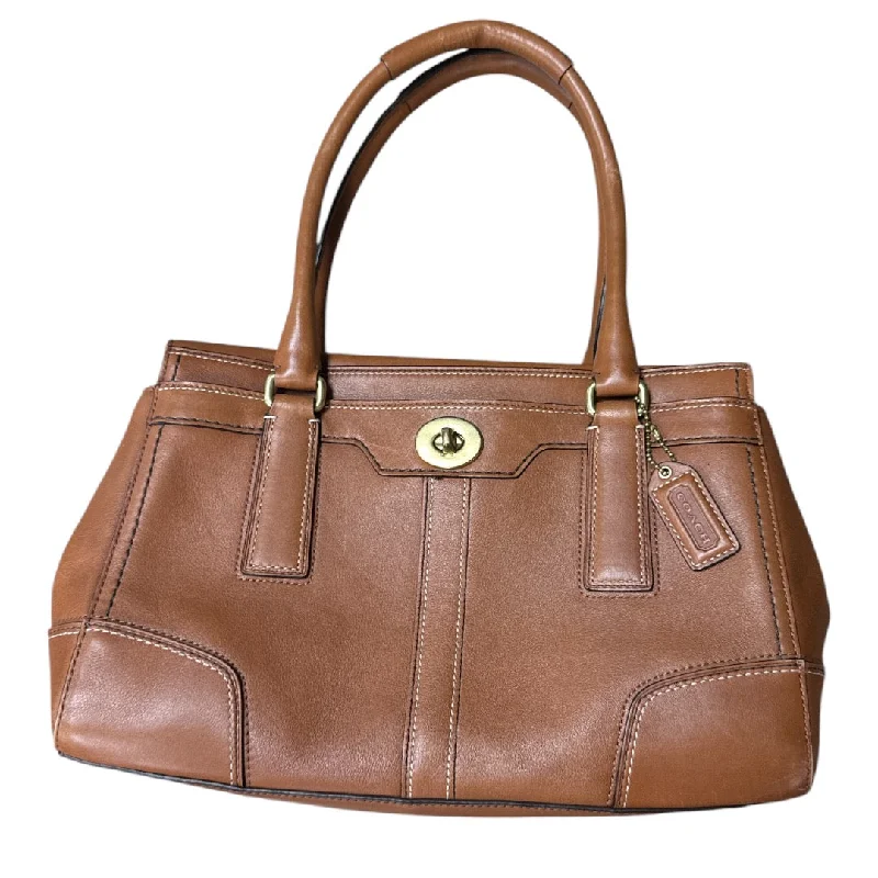 Coach bags with a front - zip pocket for small items like keys and cardsHandbag By Coach, Size: Medium