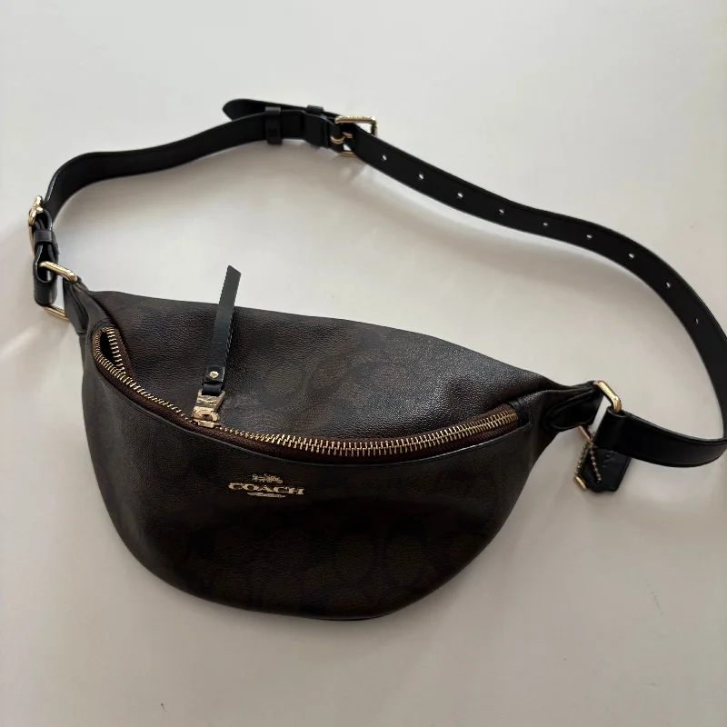 Coach Borough bags with a contrast - stitched handle for a unique lookHandbag Designer By Coach, Size: Medium