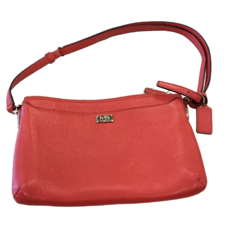 Coach Borough bags with a structured silhouette and a magnetic - snap closureHandbag Designer By Coach, Size: Small